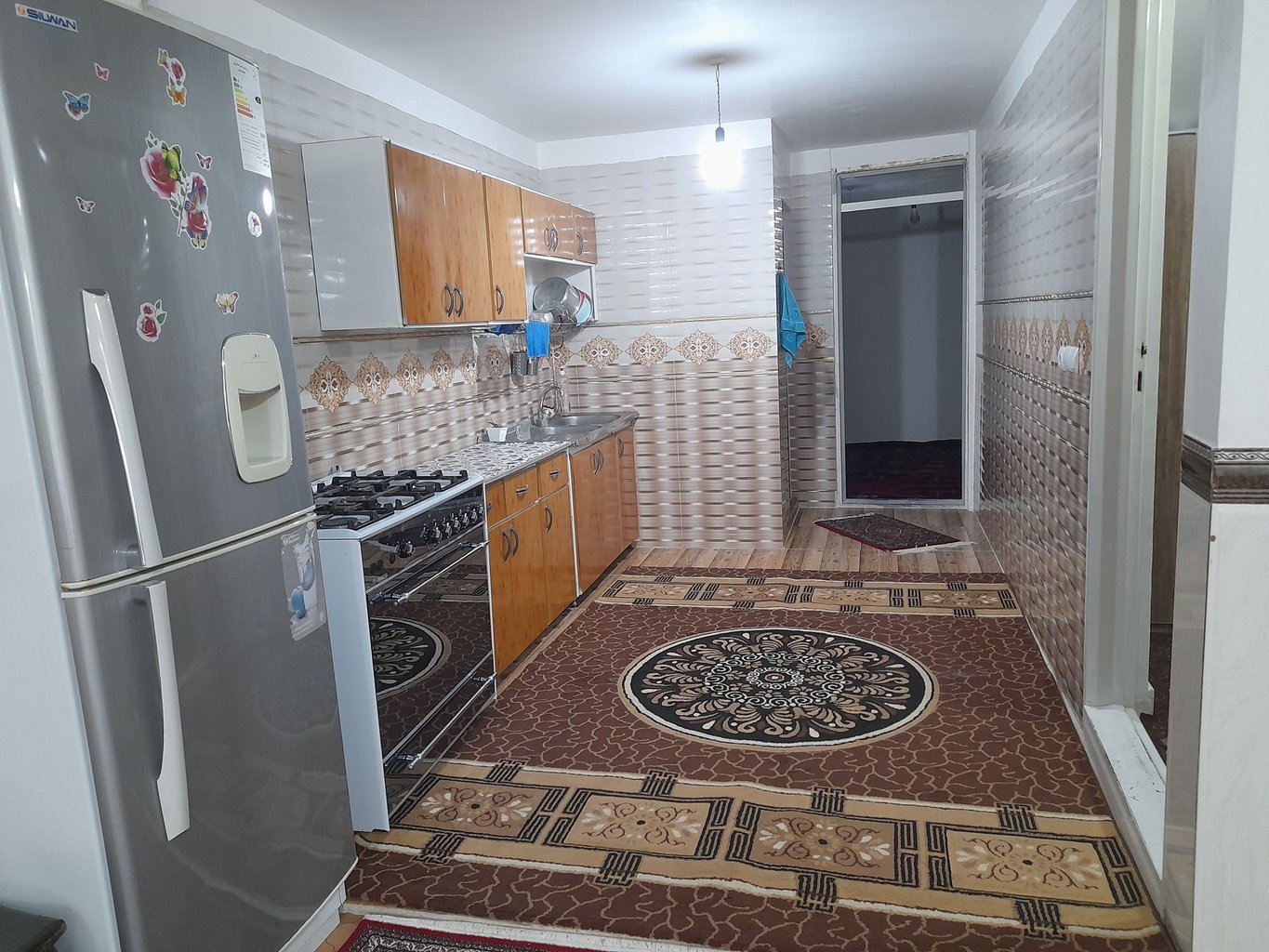 یک خوابه لاله نیار