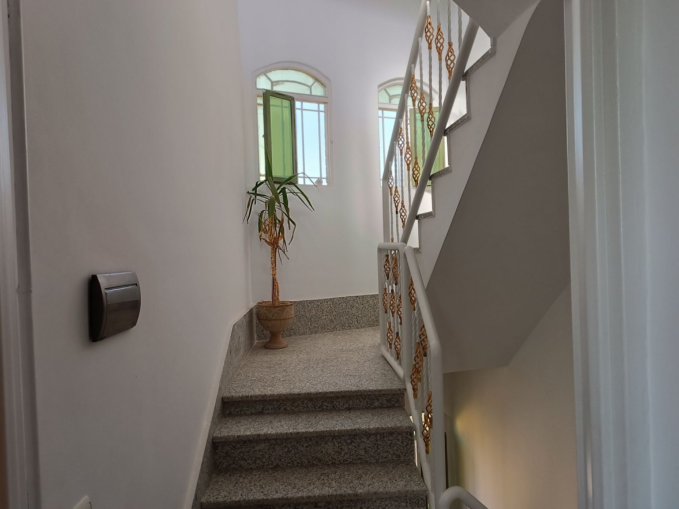 دوخوابه عنایت