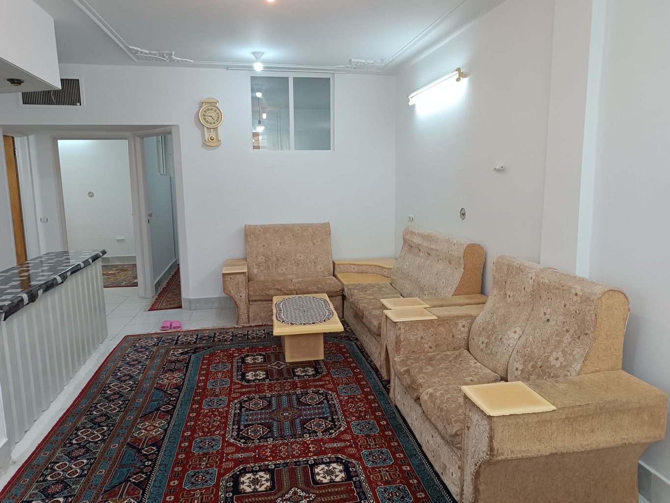 آپارتمان دوخوابه عنایت