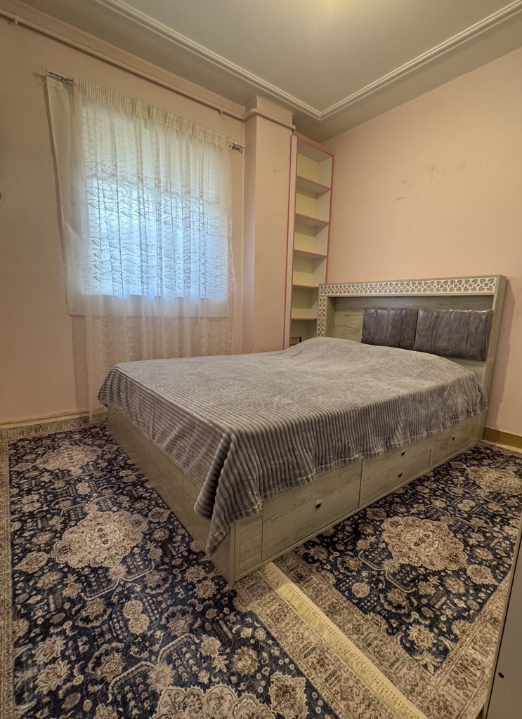 آپارتمان دوخوابه بارونی