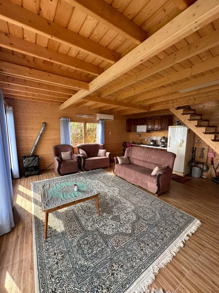 کلبه سه خوابه چشم انداز 2