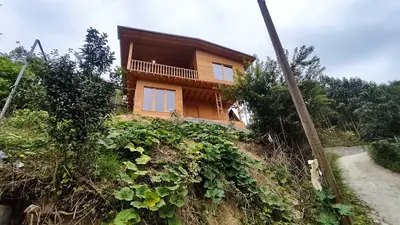 کلبه سه خوابه چشم انداز 2