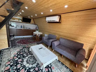 کلبه دوخوابه سوئیسی ساحلی امیر