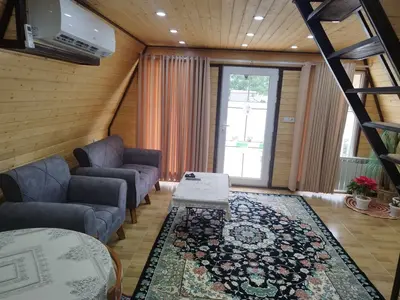 کلبه دوخوابه سوئیسی ساحلی امیر