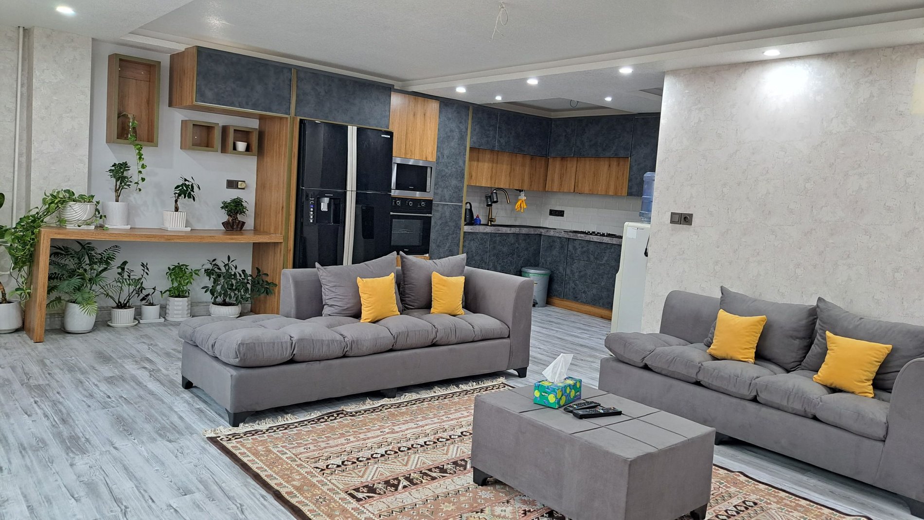 آپارتمان دوخوابه قاصدک