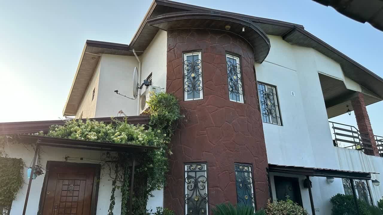 سه خوابه استخردار آبگرم مهر و ماه