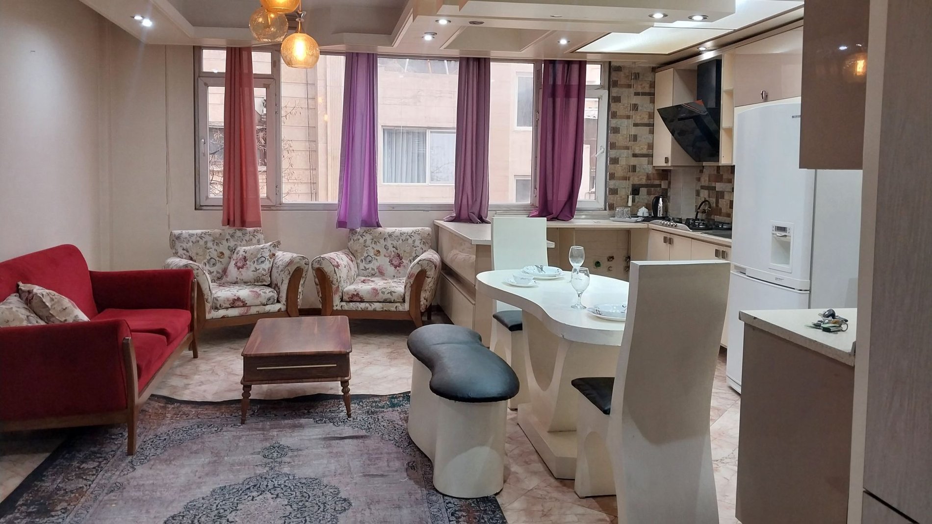 آپارتمان یک خوابه فسون اندرزگو