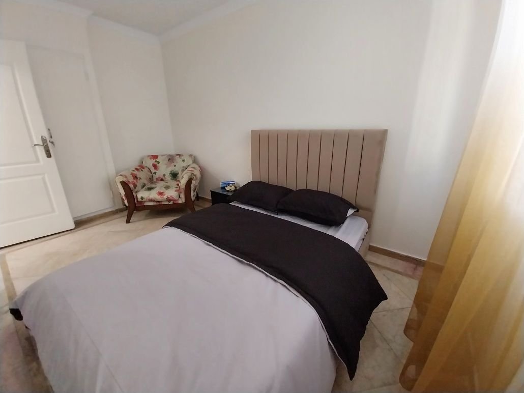 آپارتمان دوخوابه روشا واحد یارا سپهبد قرنی