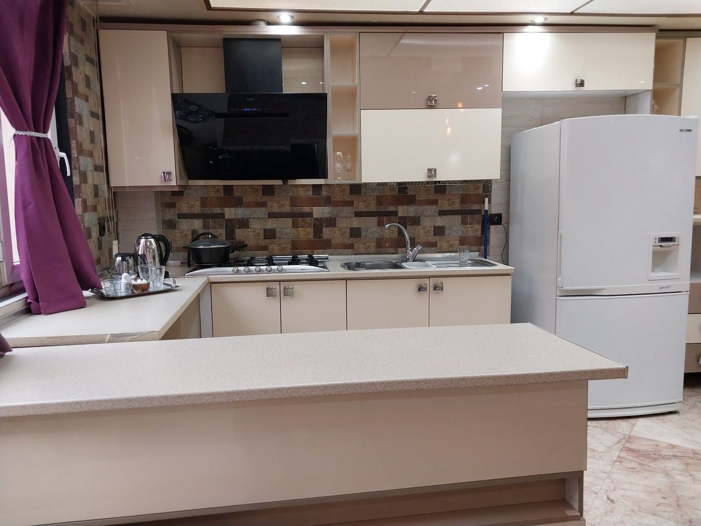 آپارتمان یک خوابه فسون اندرزگو