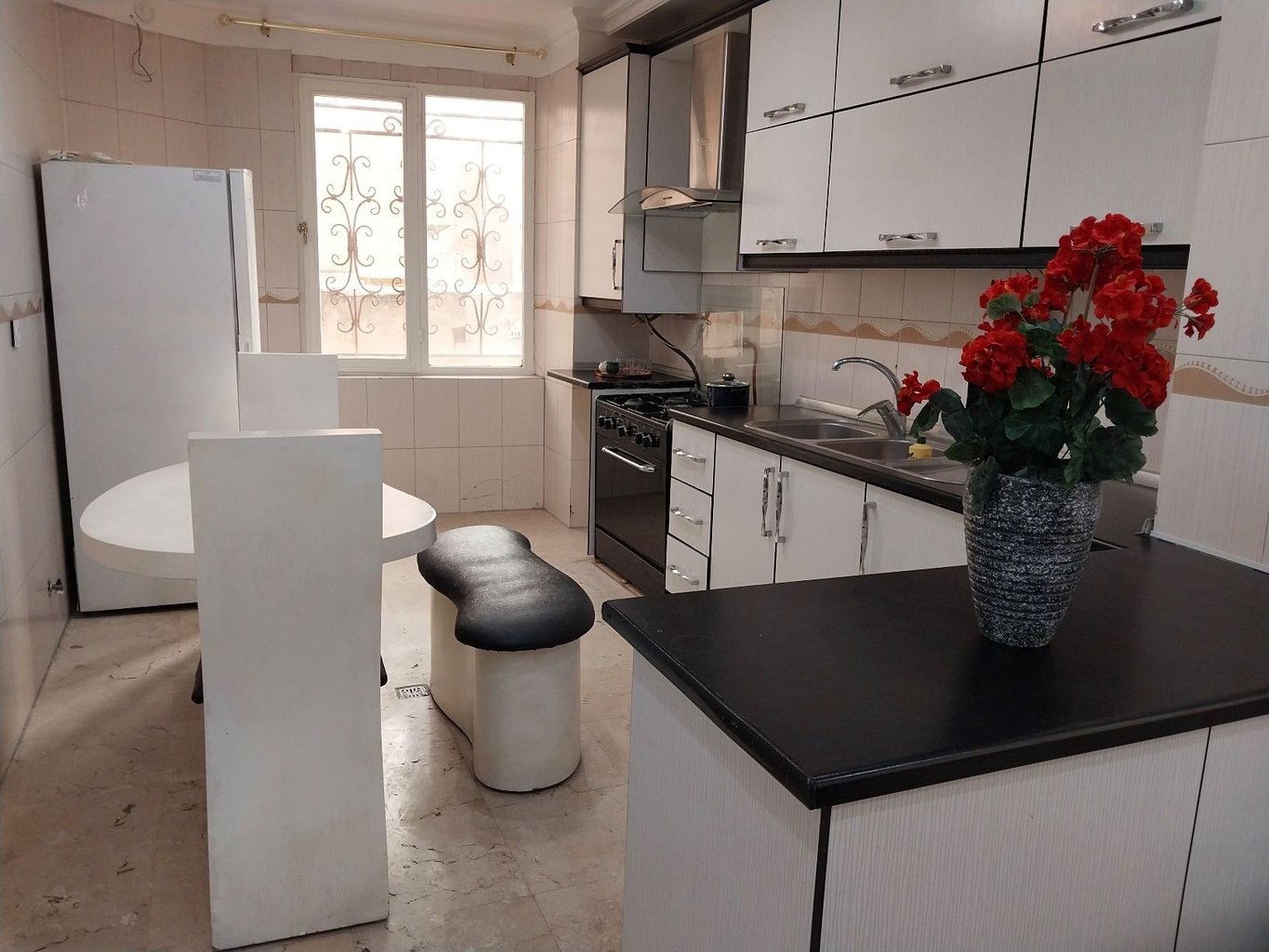 آپارتمان یک خوابه یاران