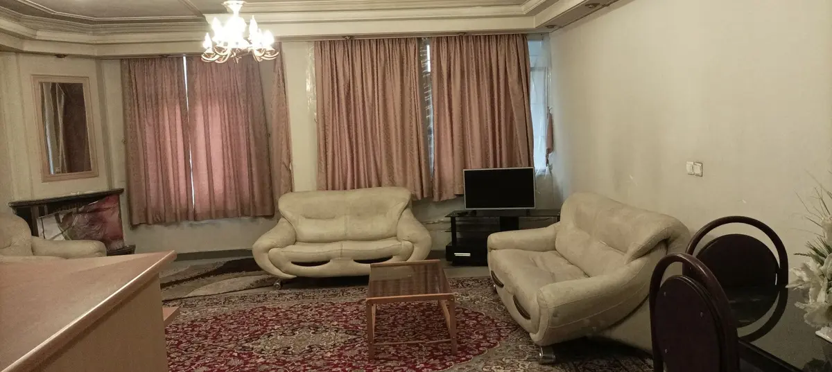 آپارتمان دوخوابه رضوانی