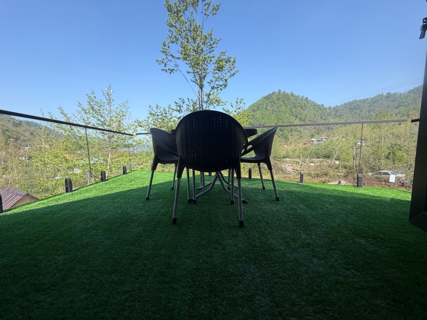 ویلا دوخوابه جنگلی سوئیسی دوبلکس جکوزی دار فرید