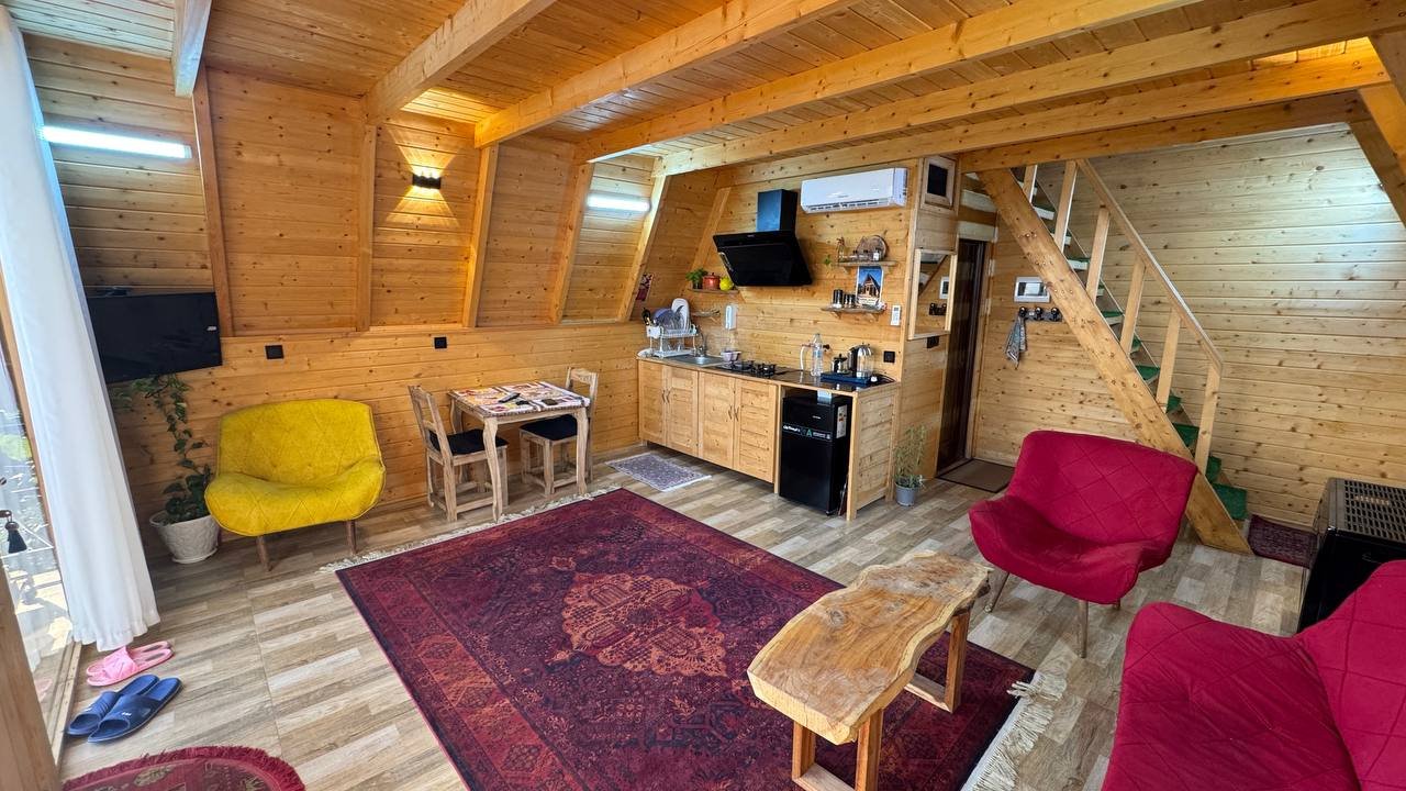 یک خوابه جنگلی سوئیسی فرحان