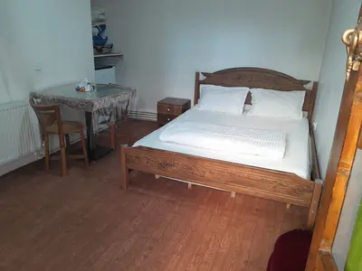 بومگردی سیمرغ فیروزکوه - واحد سرای آذربایجان