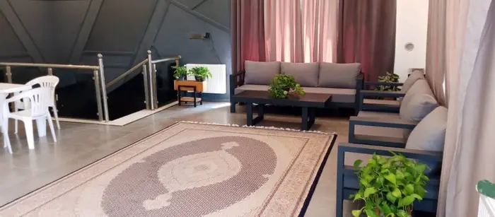 ویلا دوخوابه استخردار آبگرم  کودیان - سالن طبقه بالا