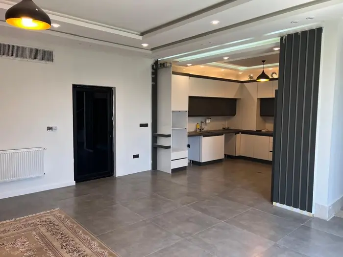 ویلا دوخوابه استخردار آبگرم  کودیان - اشپزخانه طبقه پایین