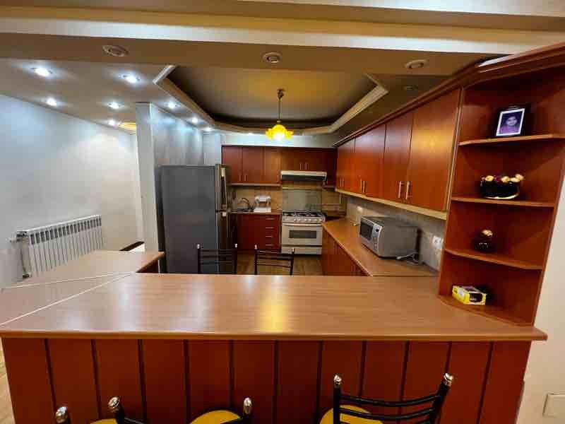 آپارتمان دوخوابه شاهین 18