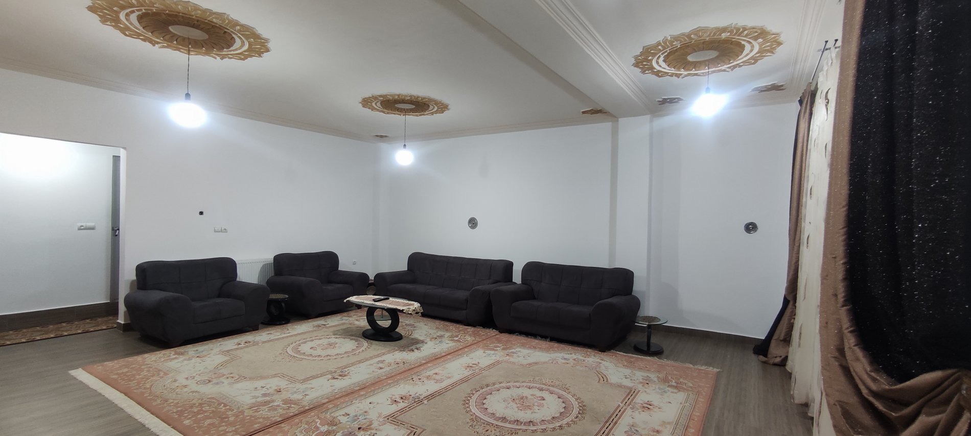 ویلا دوخوابه جنگلی نگین حیران