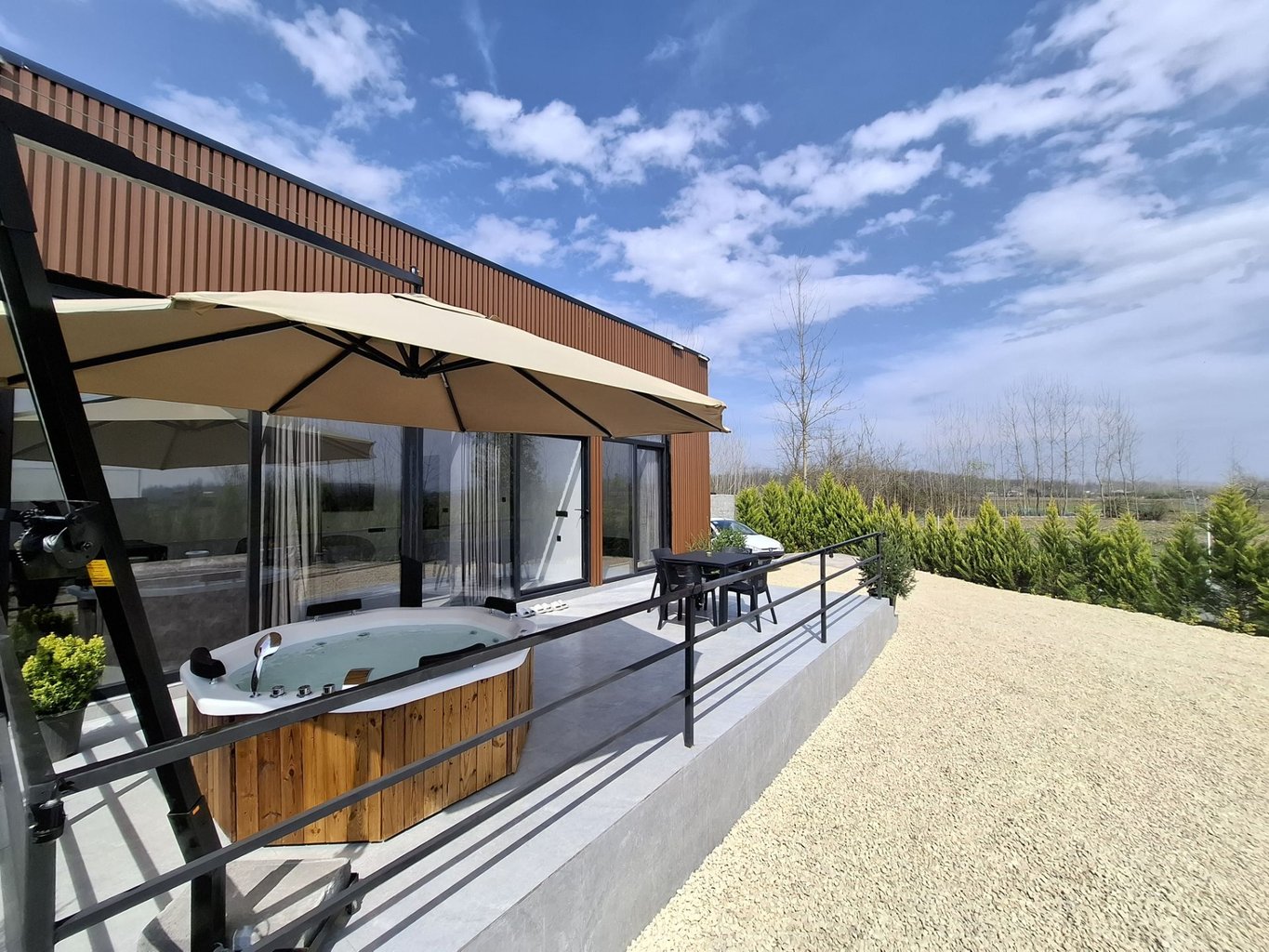 ویلا یک خوابه کشمش