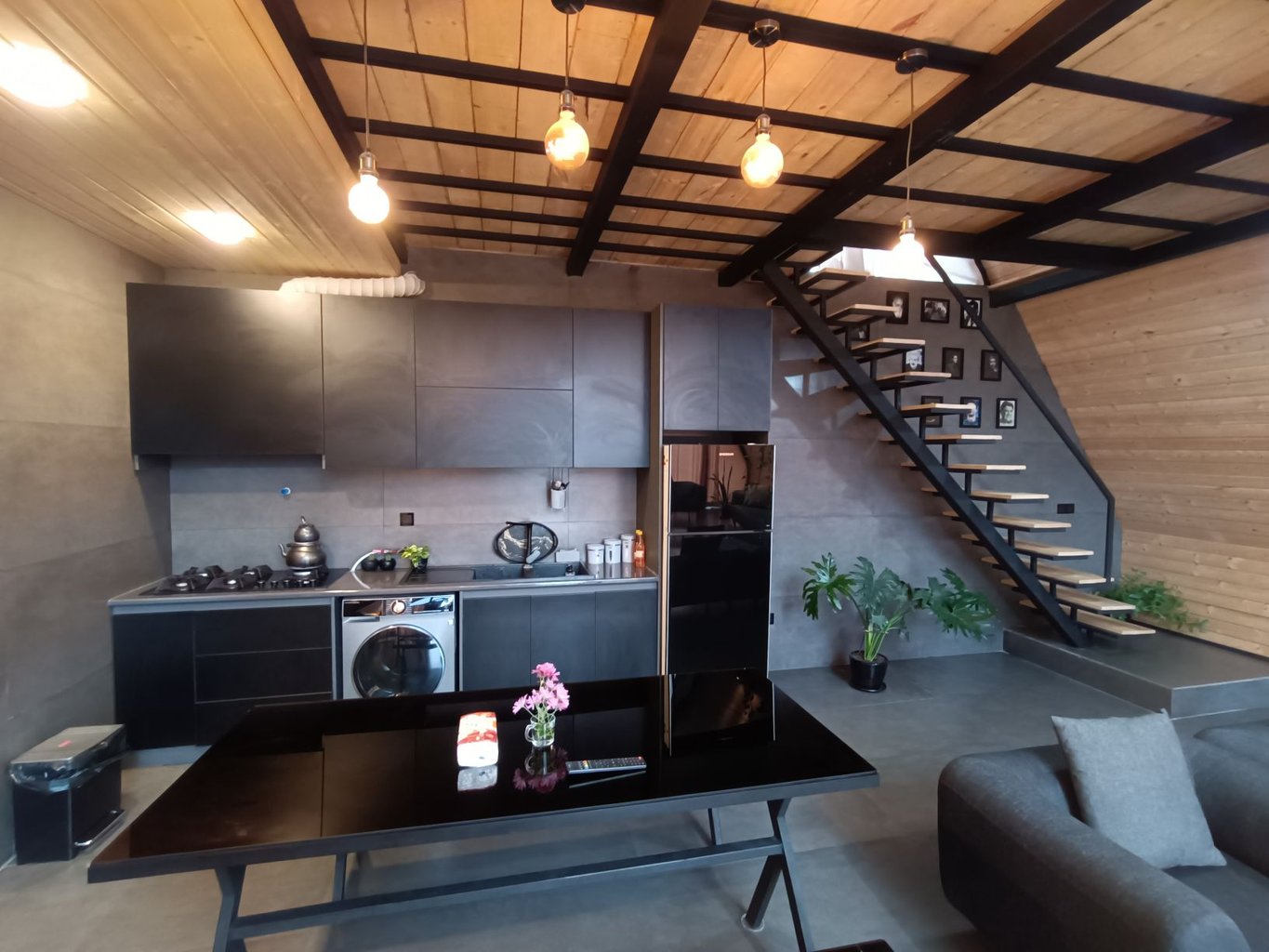 کلبه ویلای سویسی پتوس