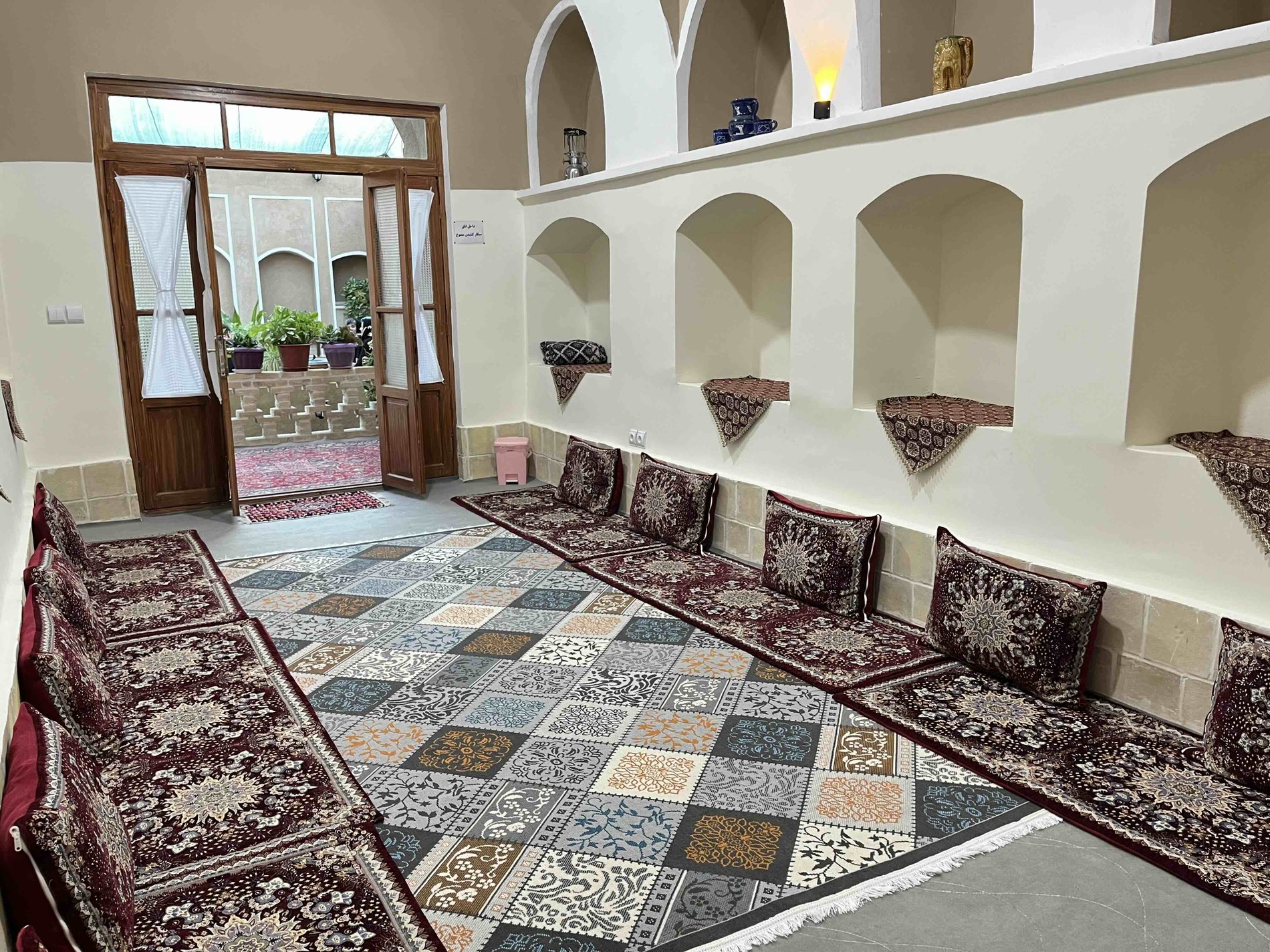 دلنوازان - واحد ١