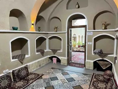 بومگردی دلنوازان - واحد ٢