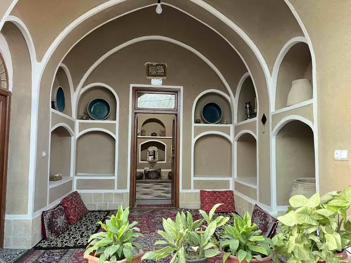 بوم گردی دلنوازان - واحد ٢ - انتخاب عنوان تصویر