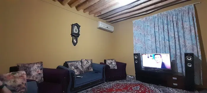 اقامتگاه سنتی سه خوابه زانیار