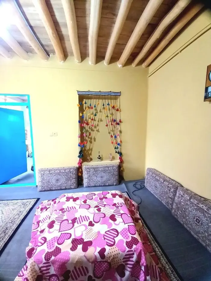 اقامتگاه سنتی سه خوابه زانیار