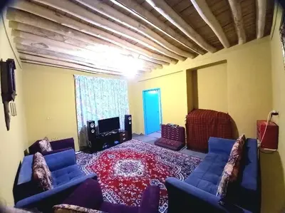 اقامتگاه سنتی سه خوابه زانیار