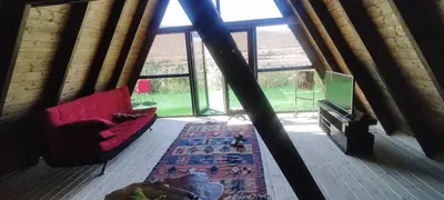 کلبه یک خوابه سوئیسی سرزمین سبز