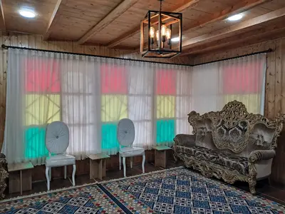 بومگردی رایکا‌‌ لفور - واحد تیکا