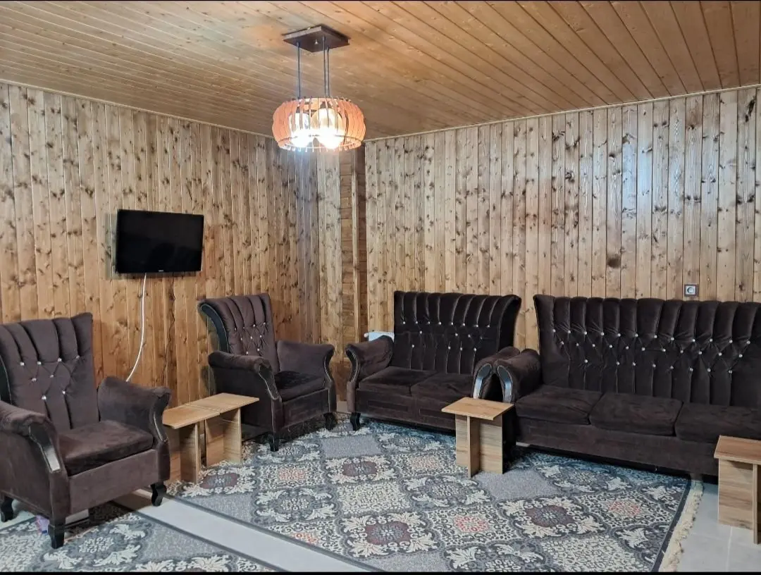 بوم گردی رایکا لفور - واحد میرکا