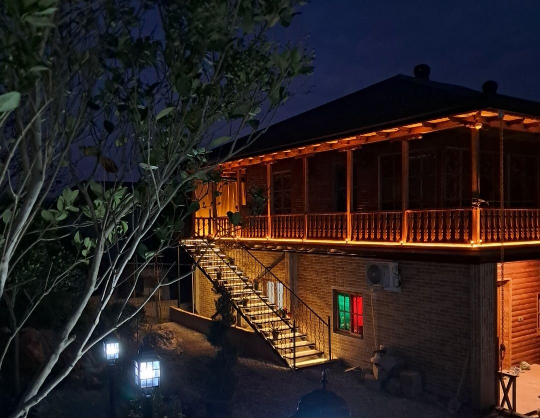 بوم گردی رایکا‌‌ لفور - واحد میرکا