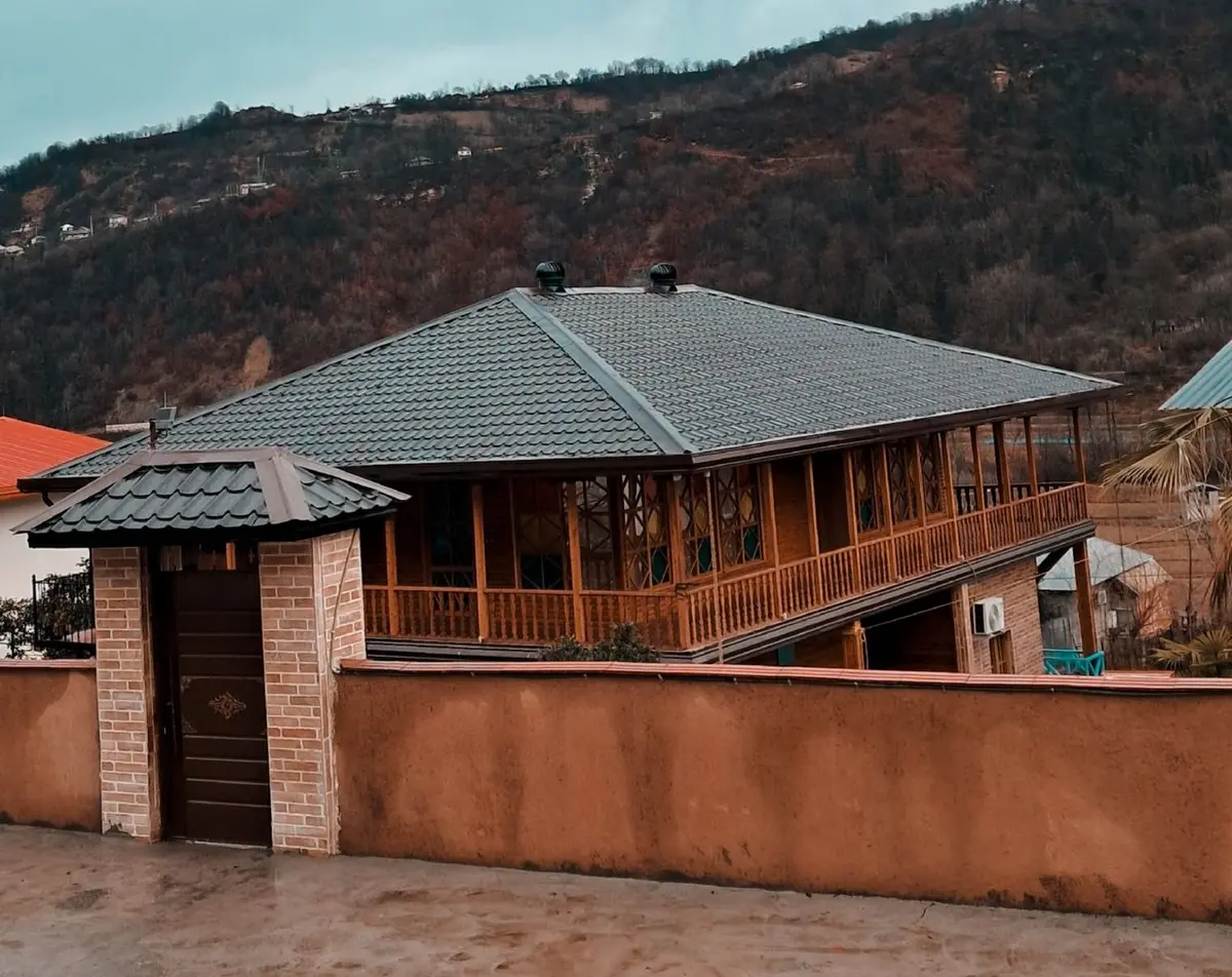 بوم گردی رایکا‌‌ لفور - واحد تیکا