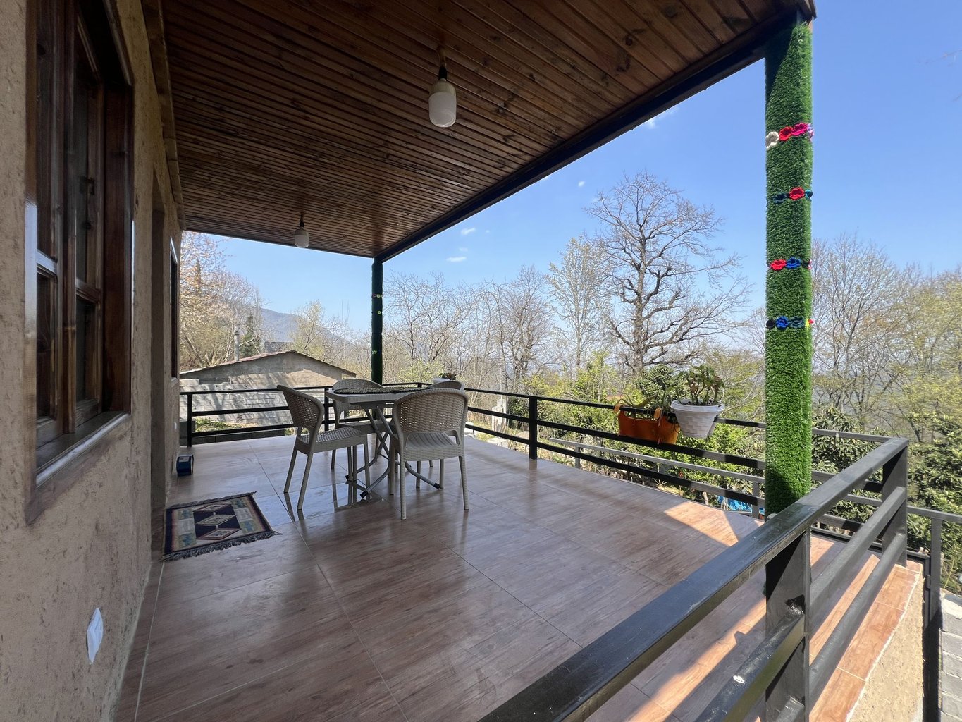 کلبه جنگلی ایت ۸