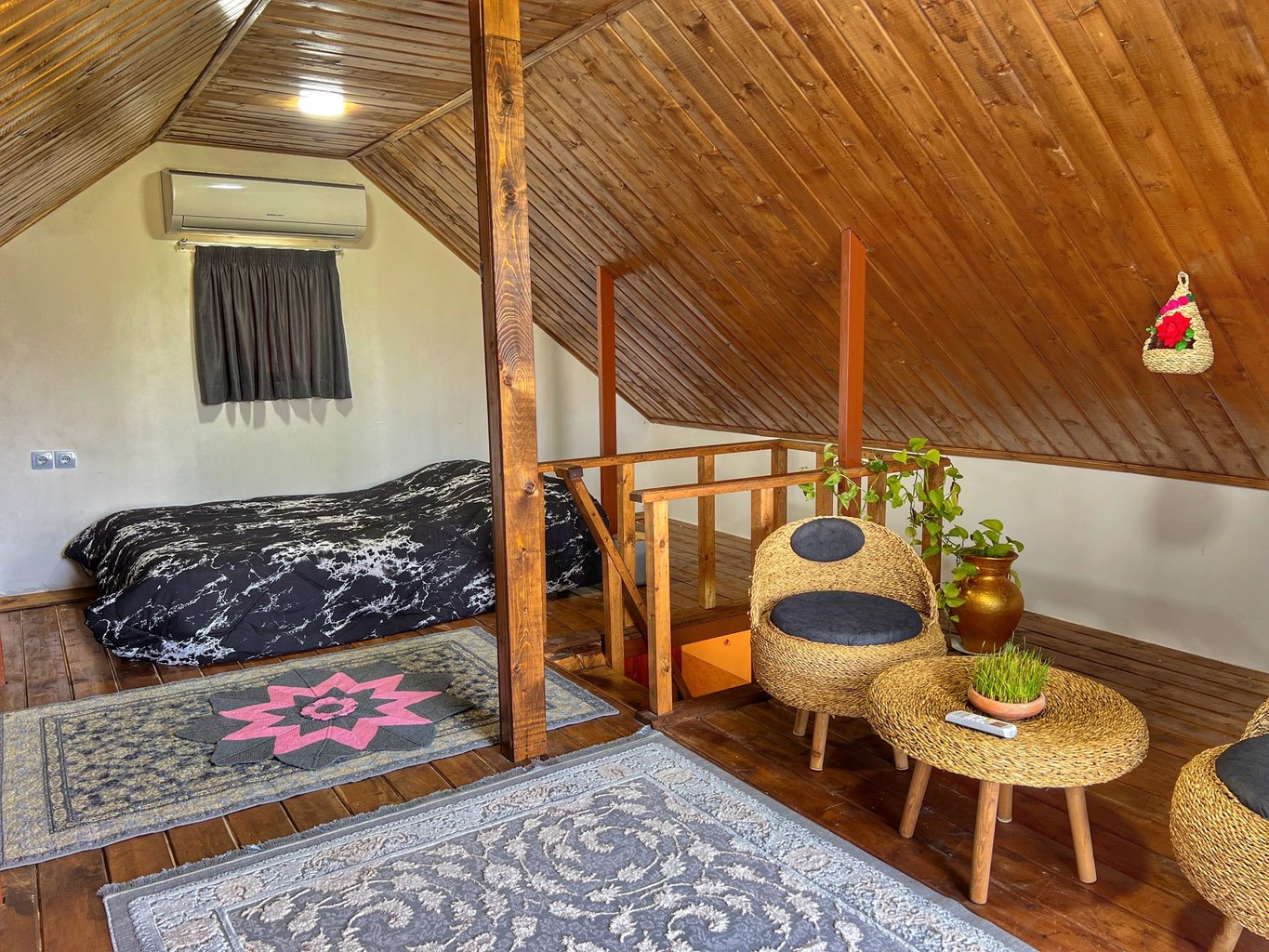 کلبه جنگلی ایت ۸