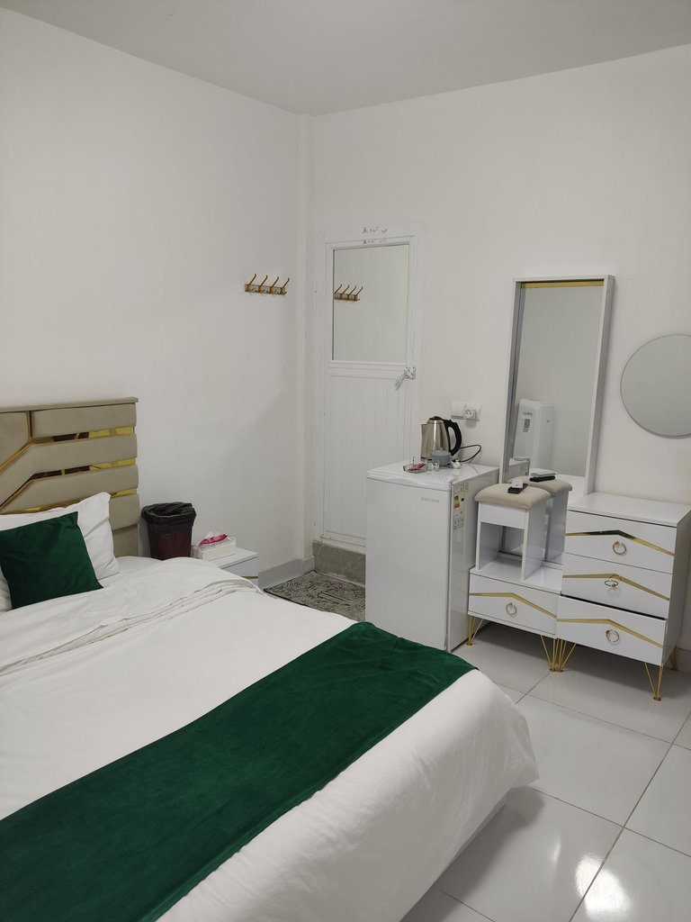 فلت کایرا 10