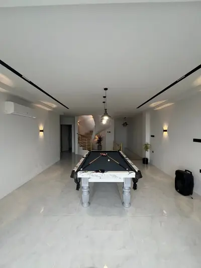 ویلا سه خوابه ساحلی استخردار آبگرم طوفان