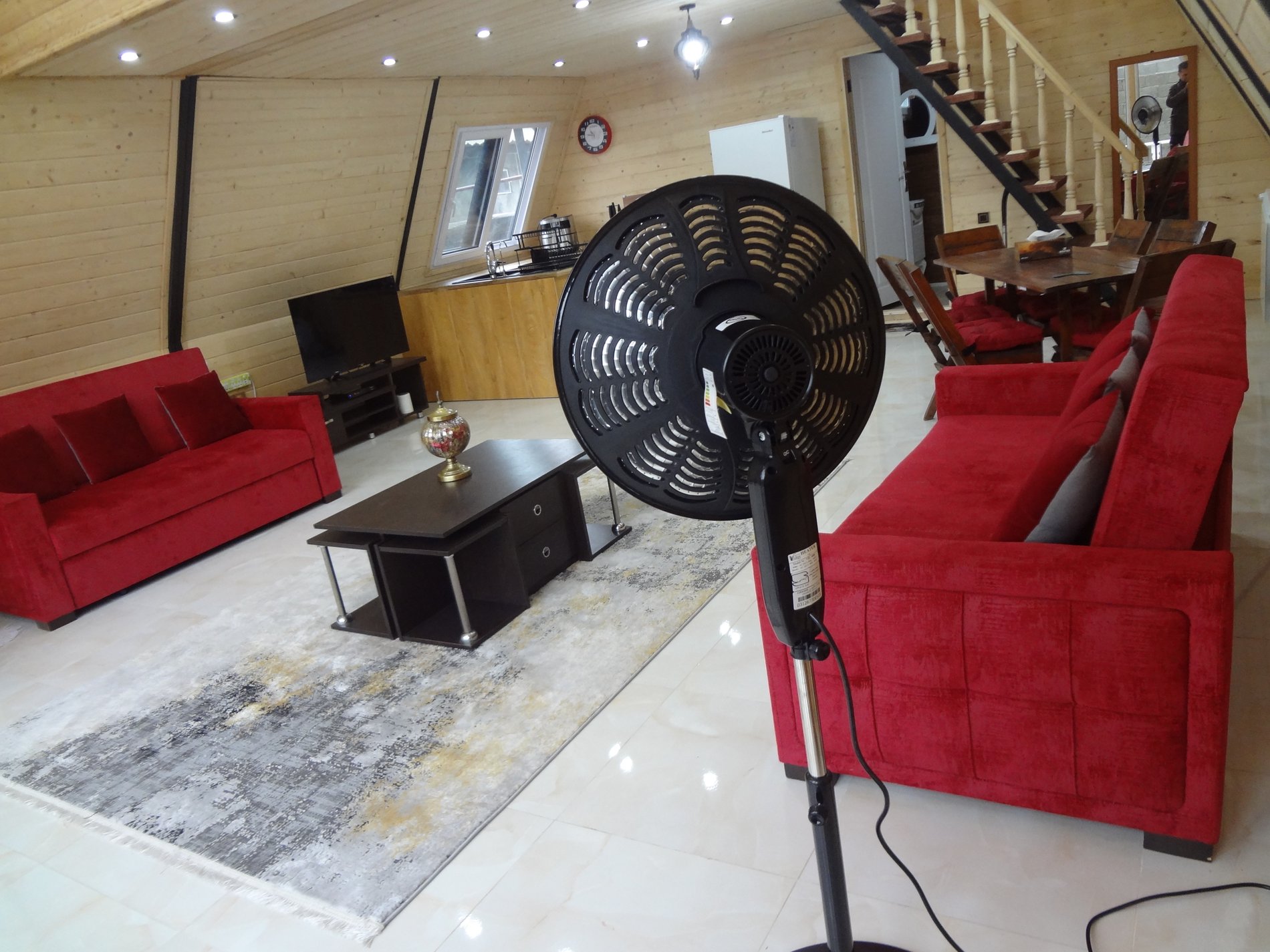 کلبه یک خوابه دوبلکس  با بوی چوب