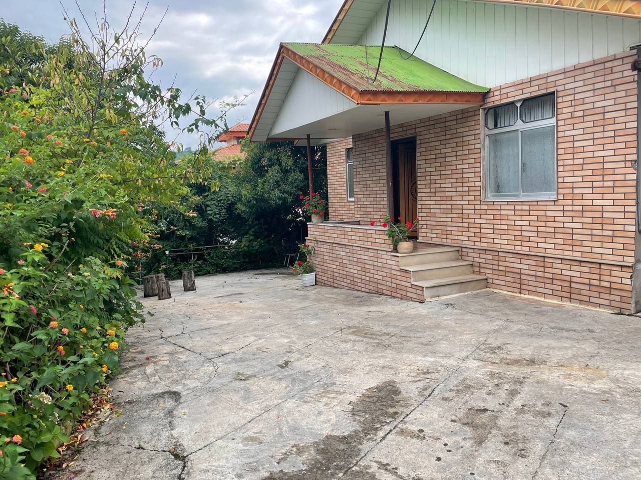 دوخوابه جنگلی عطاپور