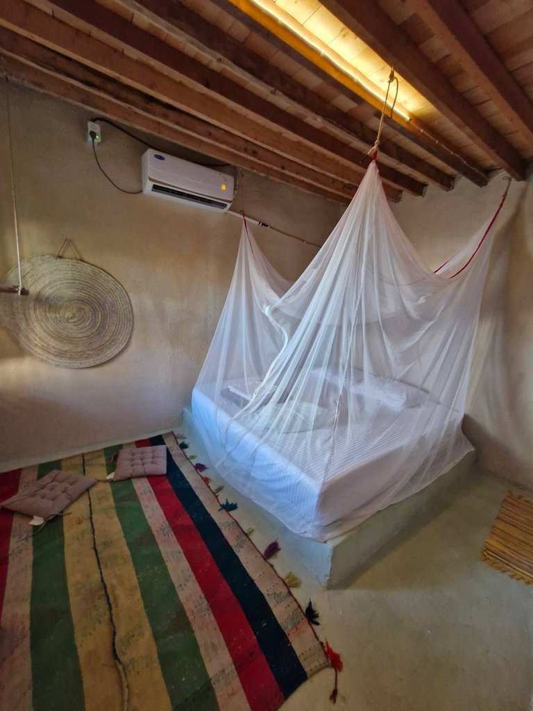 نقش - واحد طرب