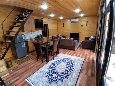 کلبه دوخوابه استخردارآبگرم بهترین