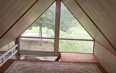 کلبه یک خوابه دوبلکس جنگلی کنار اتاق 102