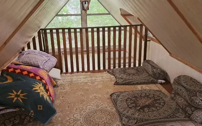 کلبه یک خوابه دوبلکس جنگلی کنار اتاق 102