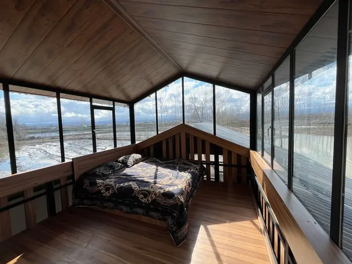 کلبه یک خوابه جنگلی کنار واحد 104