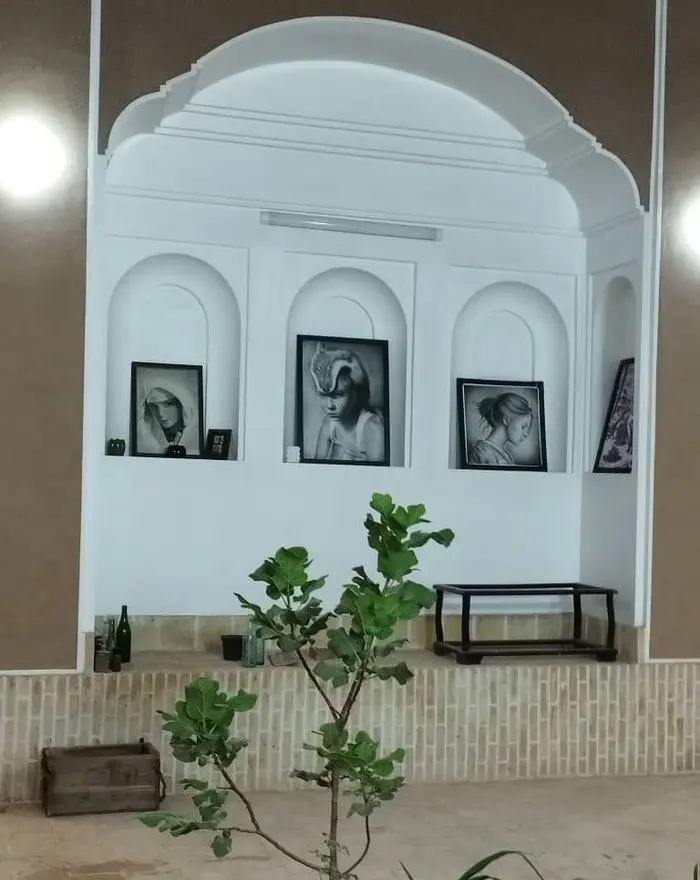 اقامتگاه سنتی خانه شعر - واحد ماه