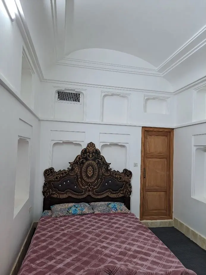 خانه شعر - واحد مهر