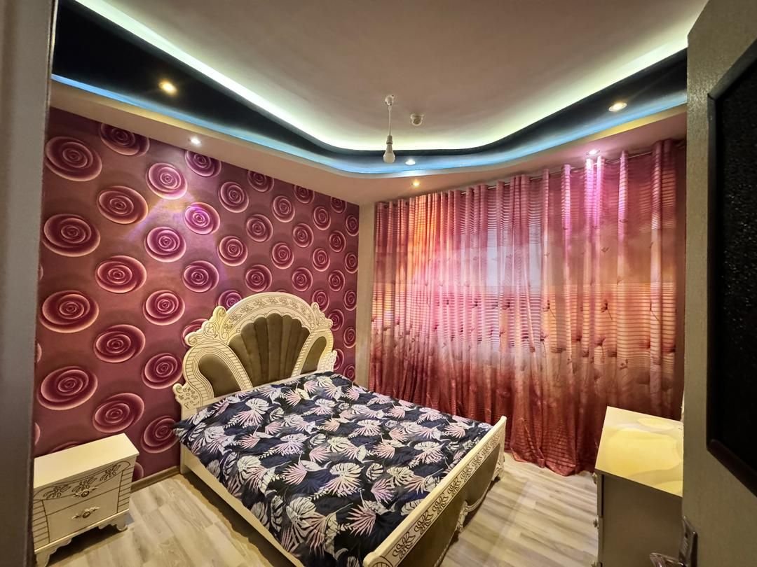 آپارتمان دوخوابه استخردار آبگرم رادین 3