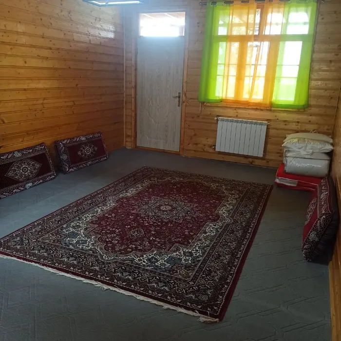 بوم گردی گیل خاتون واحد گیل ماه 1